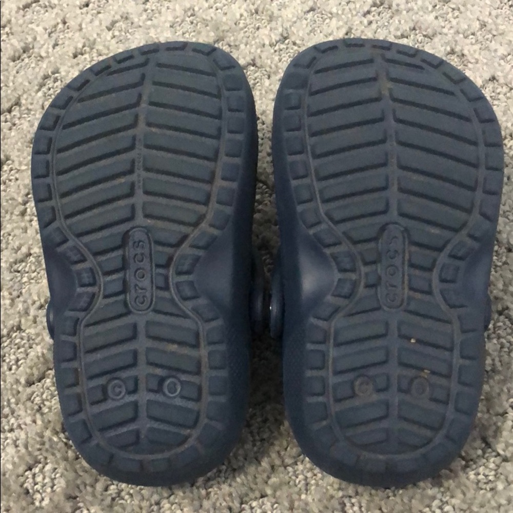 Toddler Crocs (lined) - Picture 4 of 5